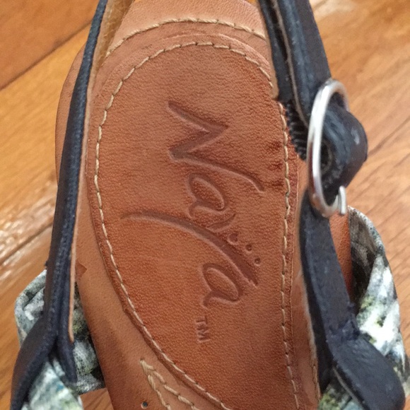 Naya Sandals - Sexy & Comfy! Sz 8 - Picture 4 of 5